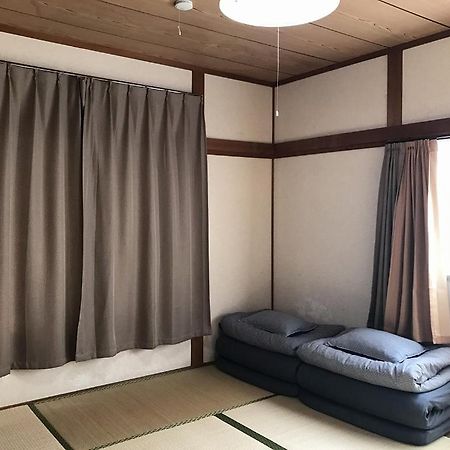 Golden Mile Apartment Амами Екстериор снимка